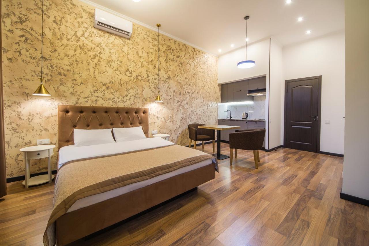 Dayflat Apartments เคียฟ ภายนอก รูปภาพ