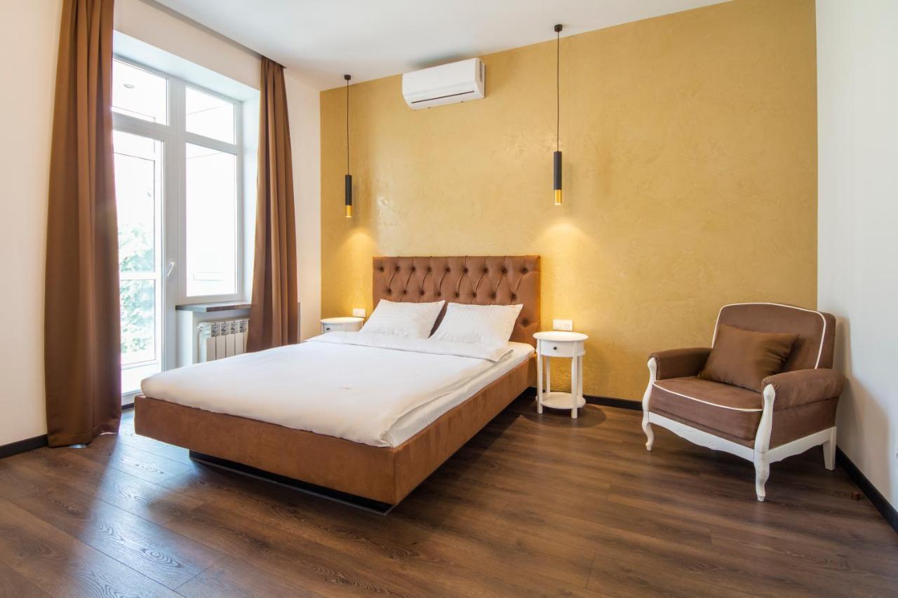 Dayflat Apartments เคียฟ ภายนอก รูปภาพ