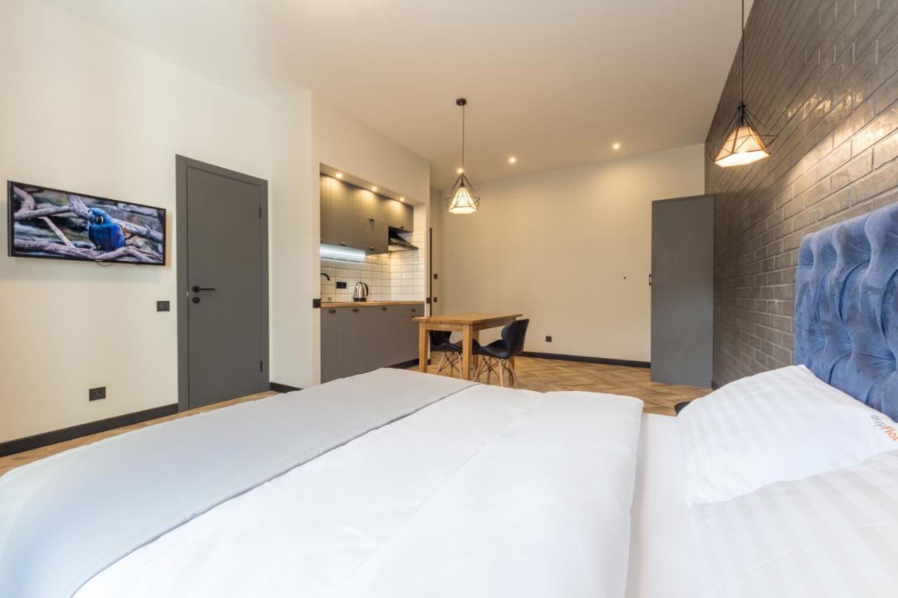 Dayflat Apartments เคียฟ ภายนอก รูปภาพ