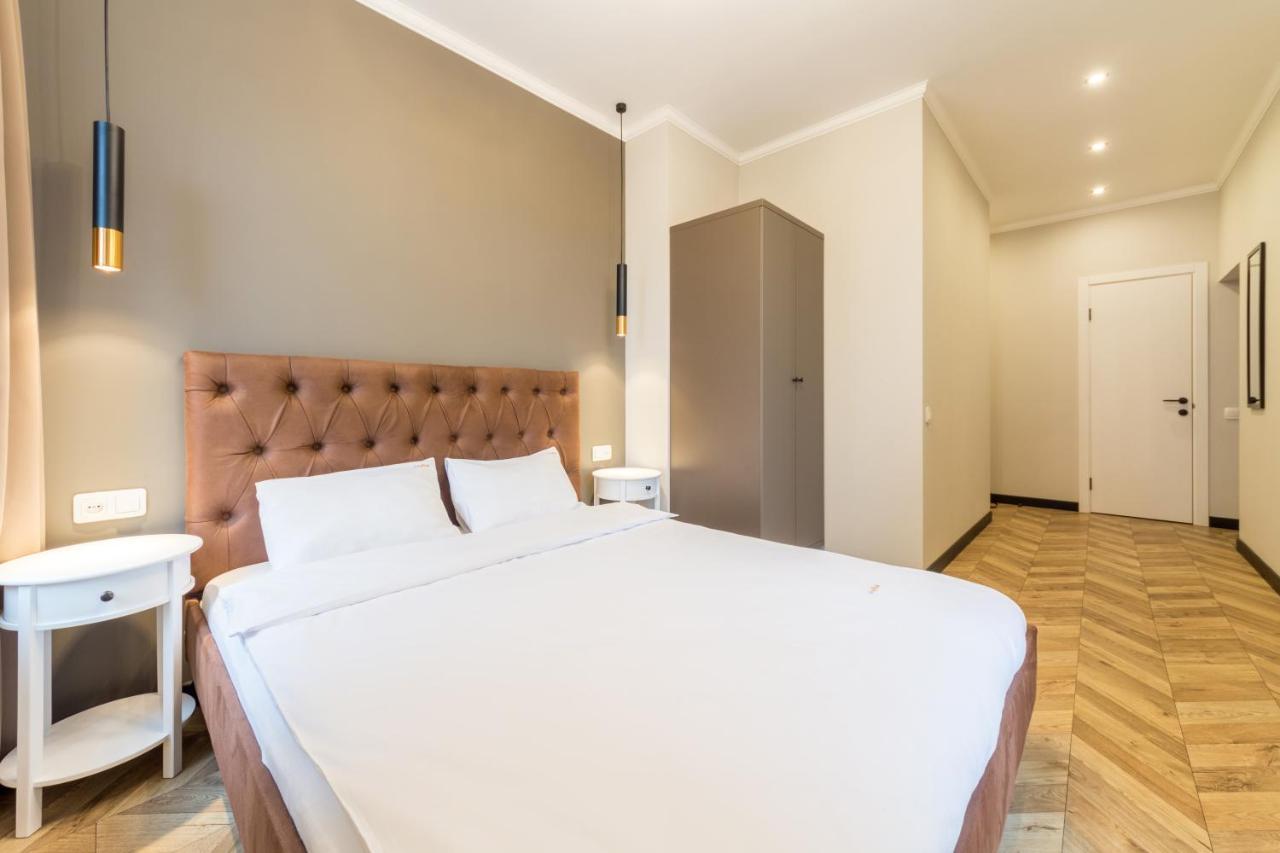 Dayflat Apartments เคียฟ ภายนอก รูปภาพ