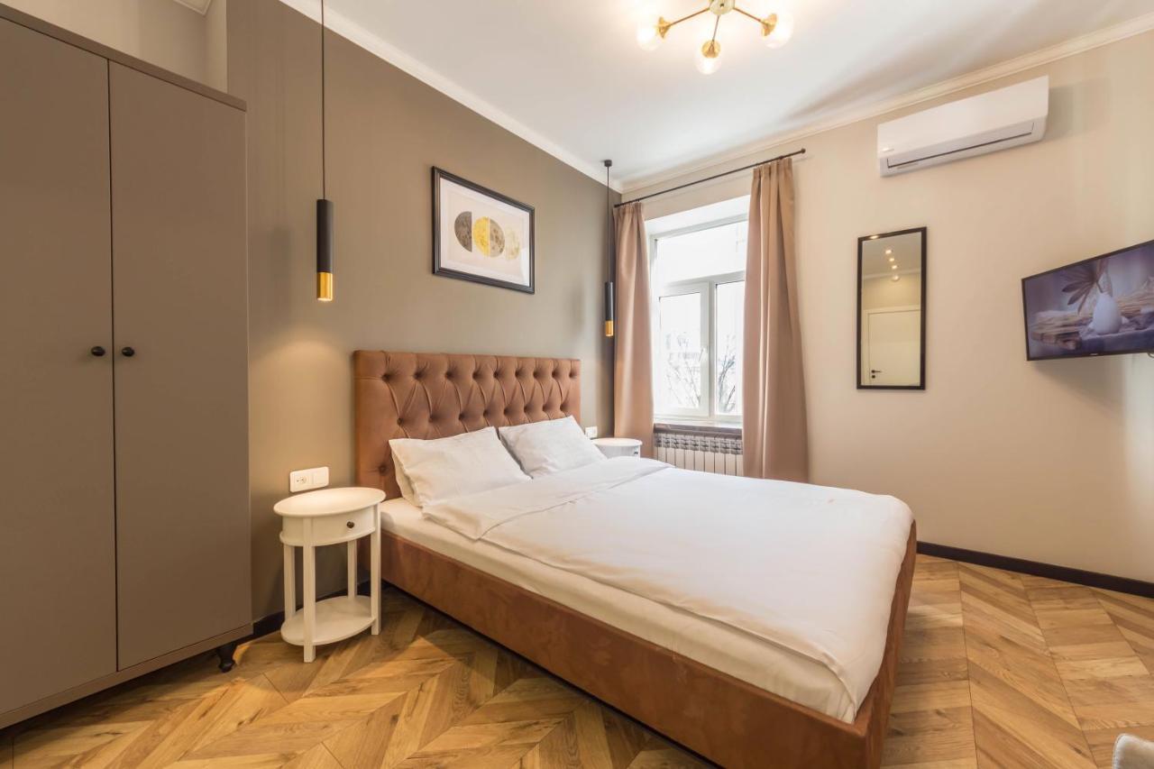 Dayflat Apartments เคียฟ ภายนอก รูปภาพ